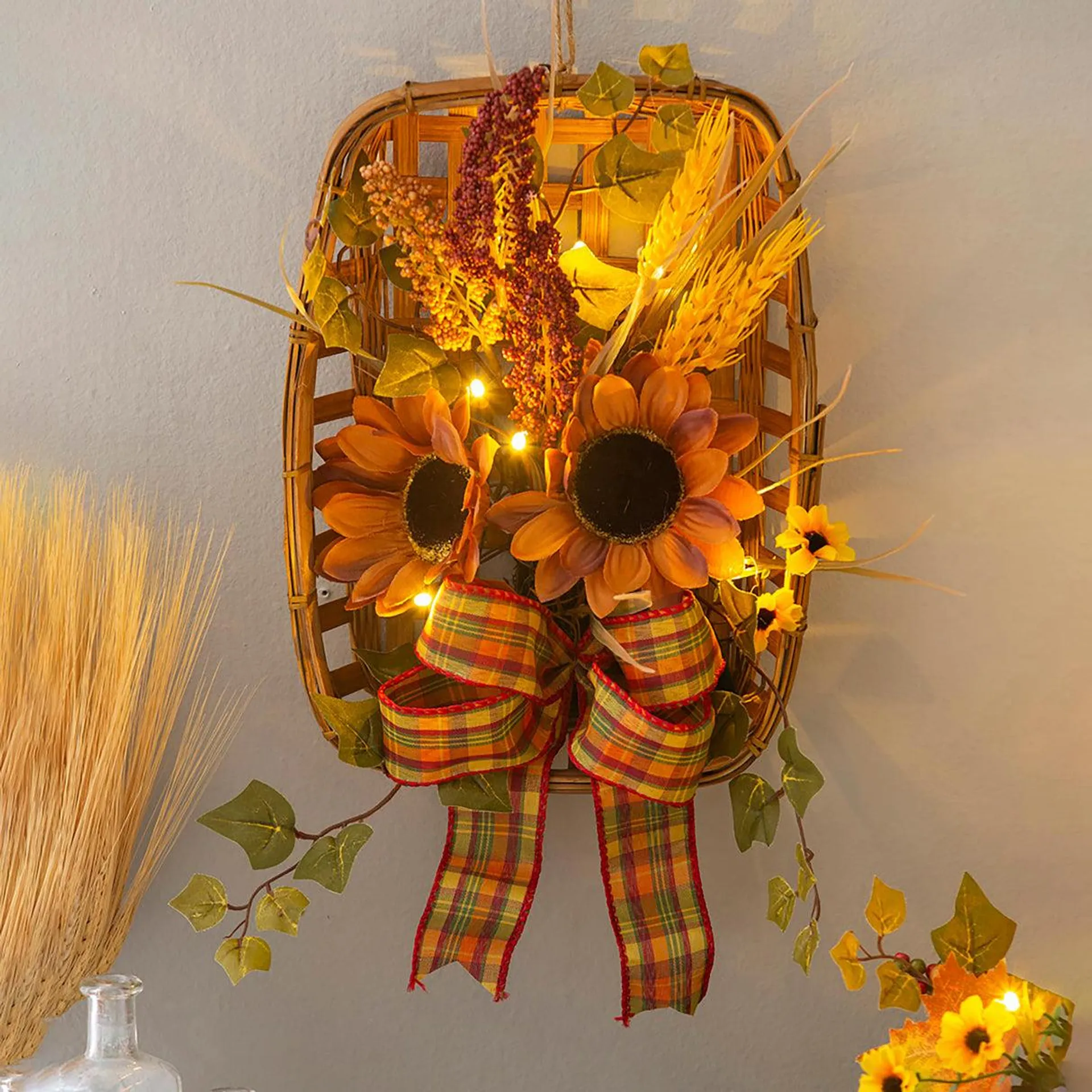 Light-Up Harvest Tobacco Basket Wall Hanging