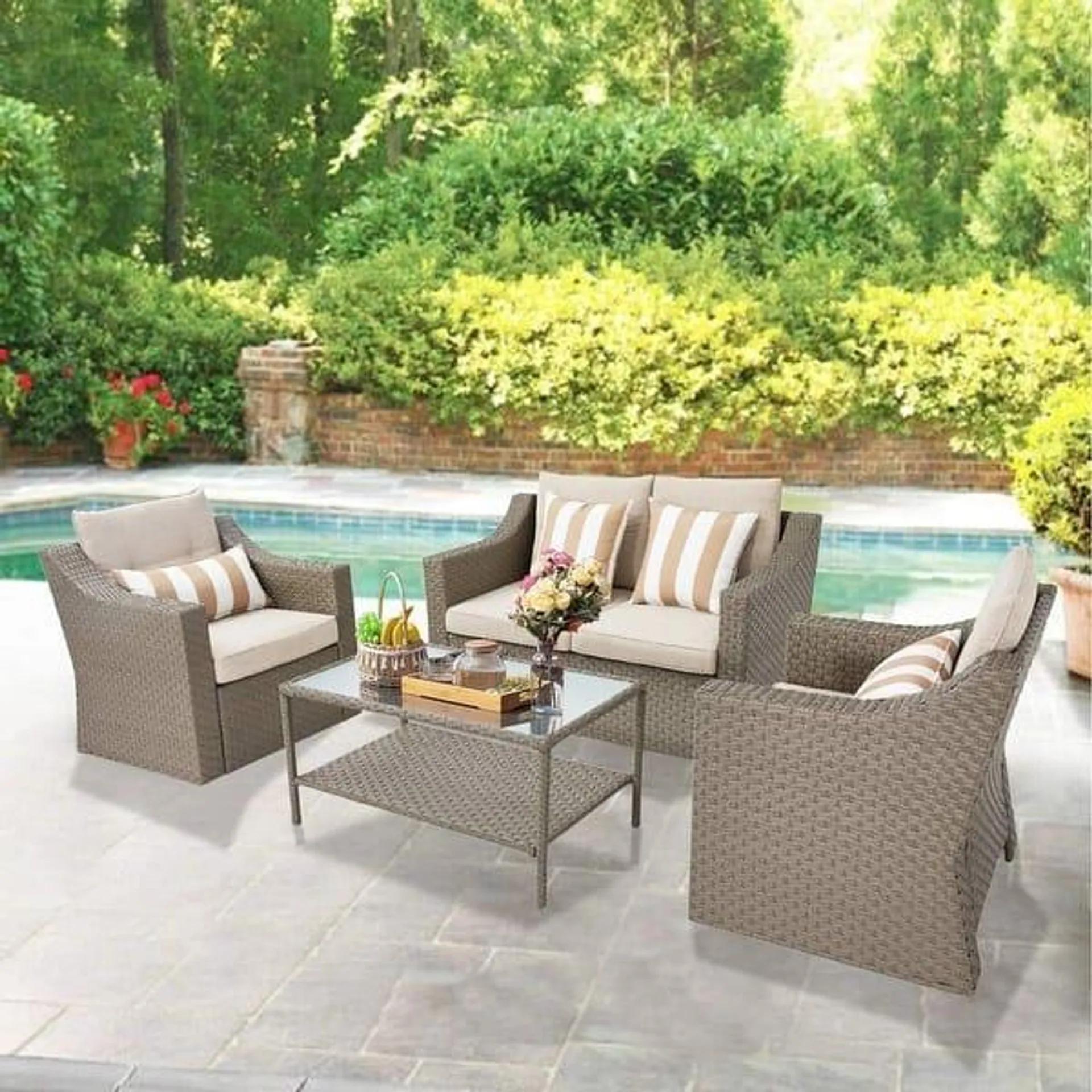 Solaura Outdoor 4-piece Wicker Conversation Set - Grey