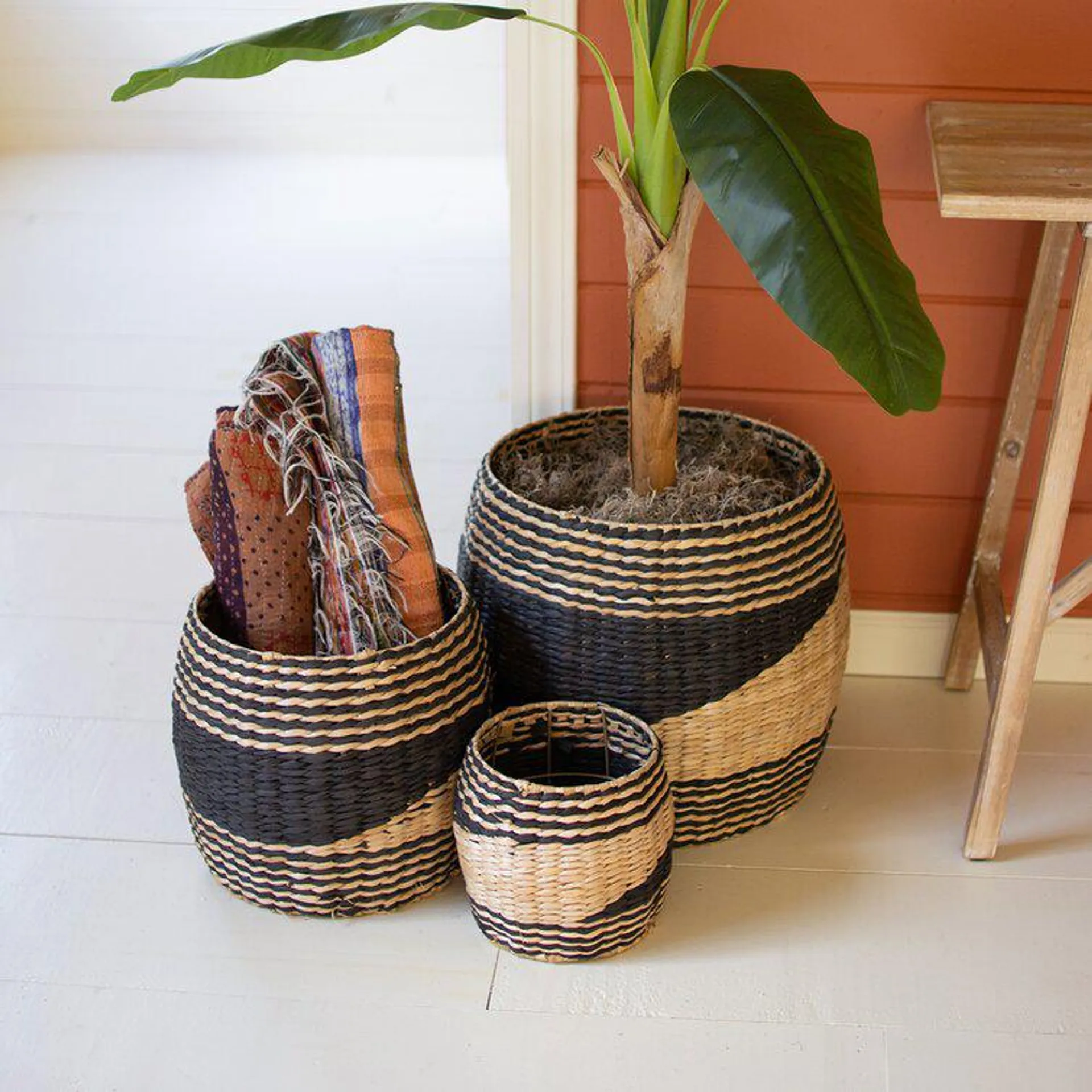 Yancy Nesting Seagrass Basket - Set of 3