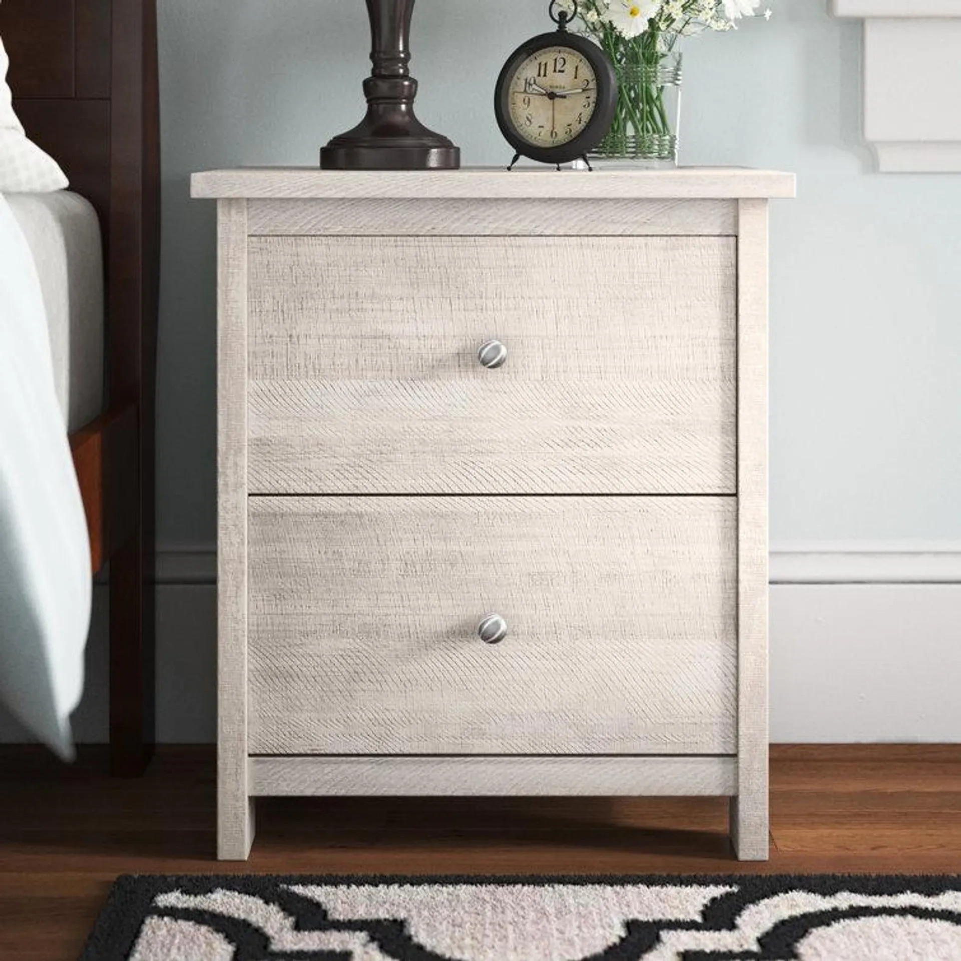 Isenbert 21.9" 2 Drawer Nightstand