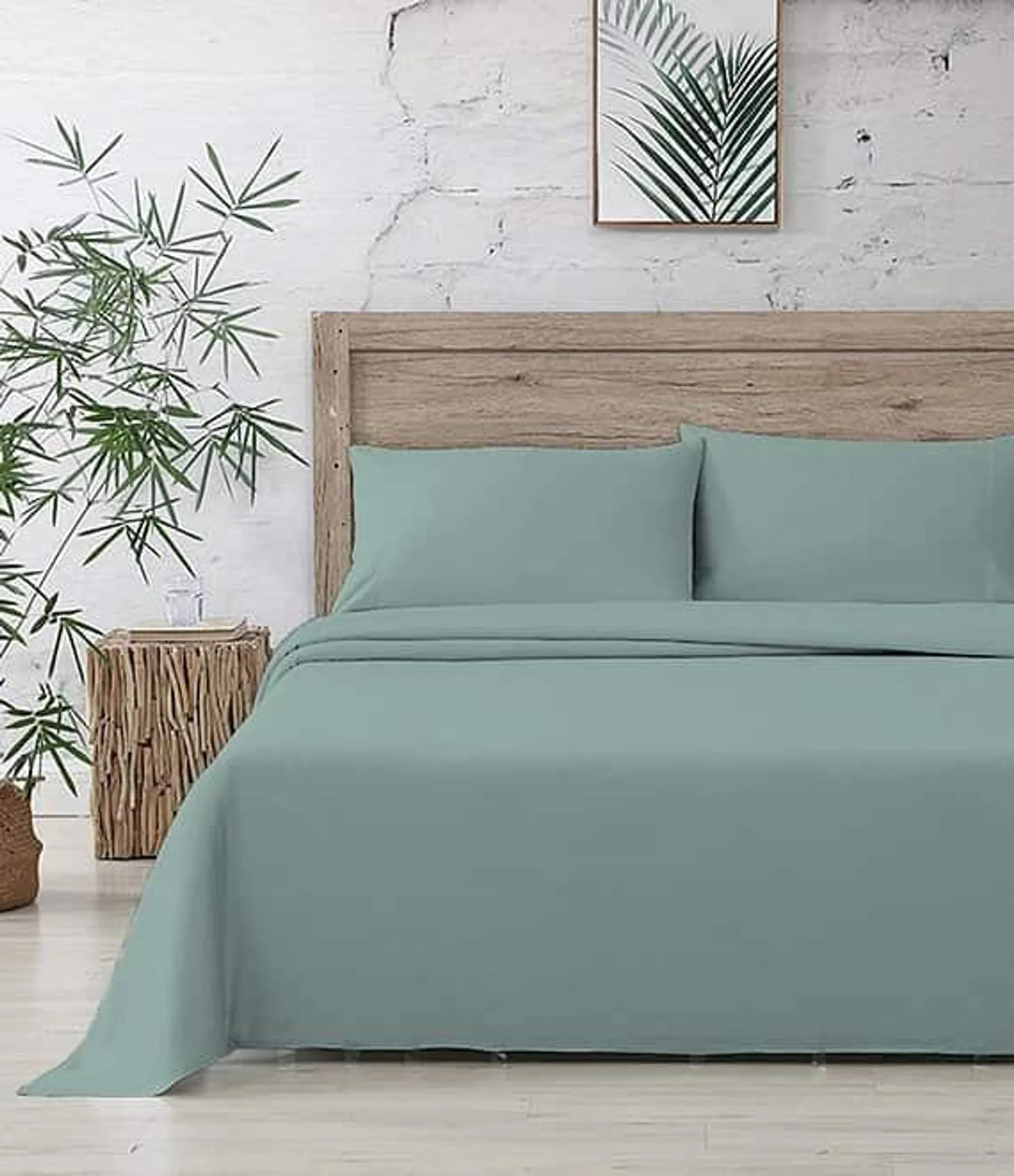 Resort Bamboo Collection by RHH 400 Thread-Count Bamboo Sateen Sheet Set