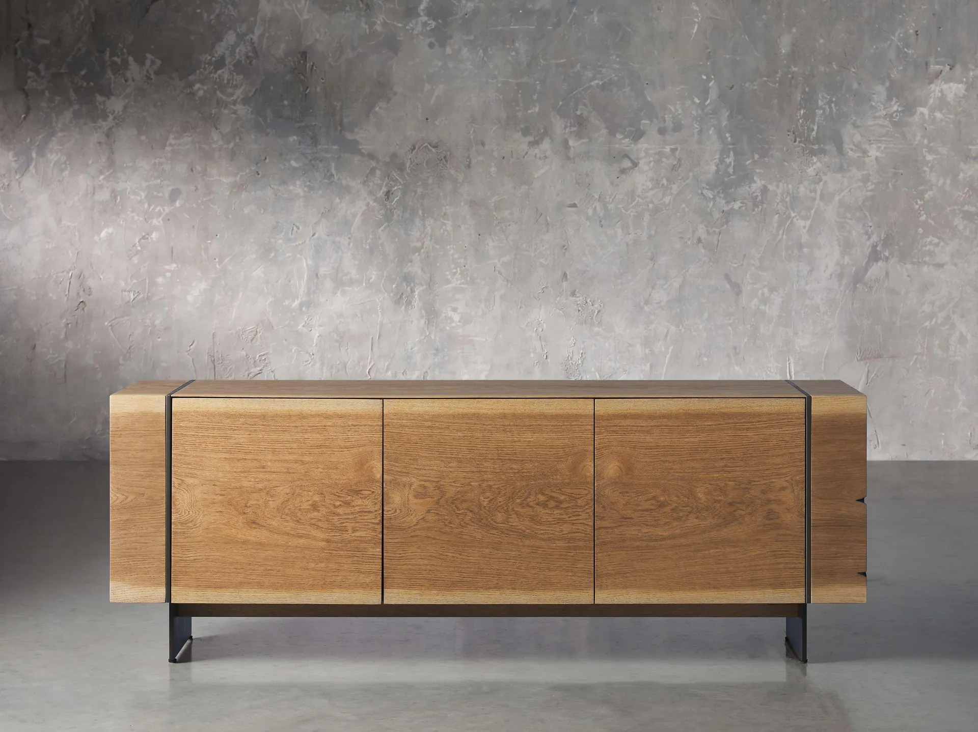 Mihaela Media Console