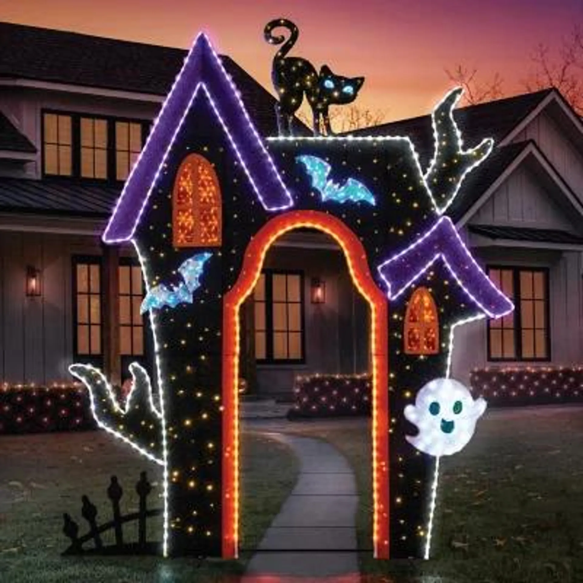Member's Mark 10' Pre-Lit Haunted House Arch