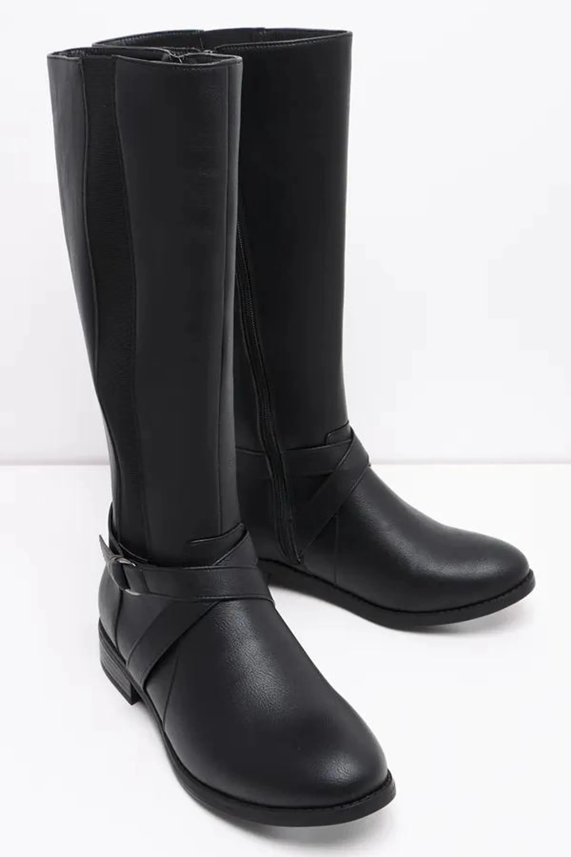 Boots black