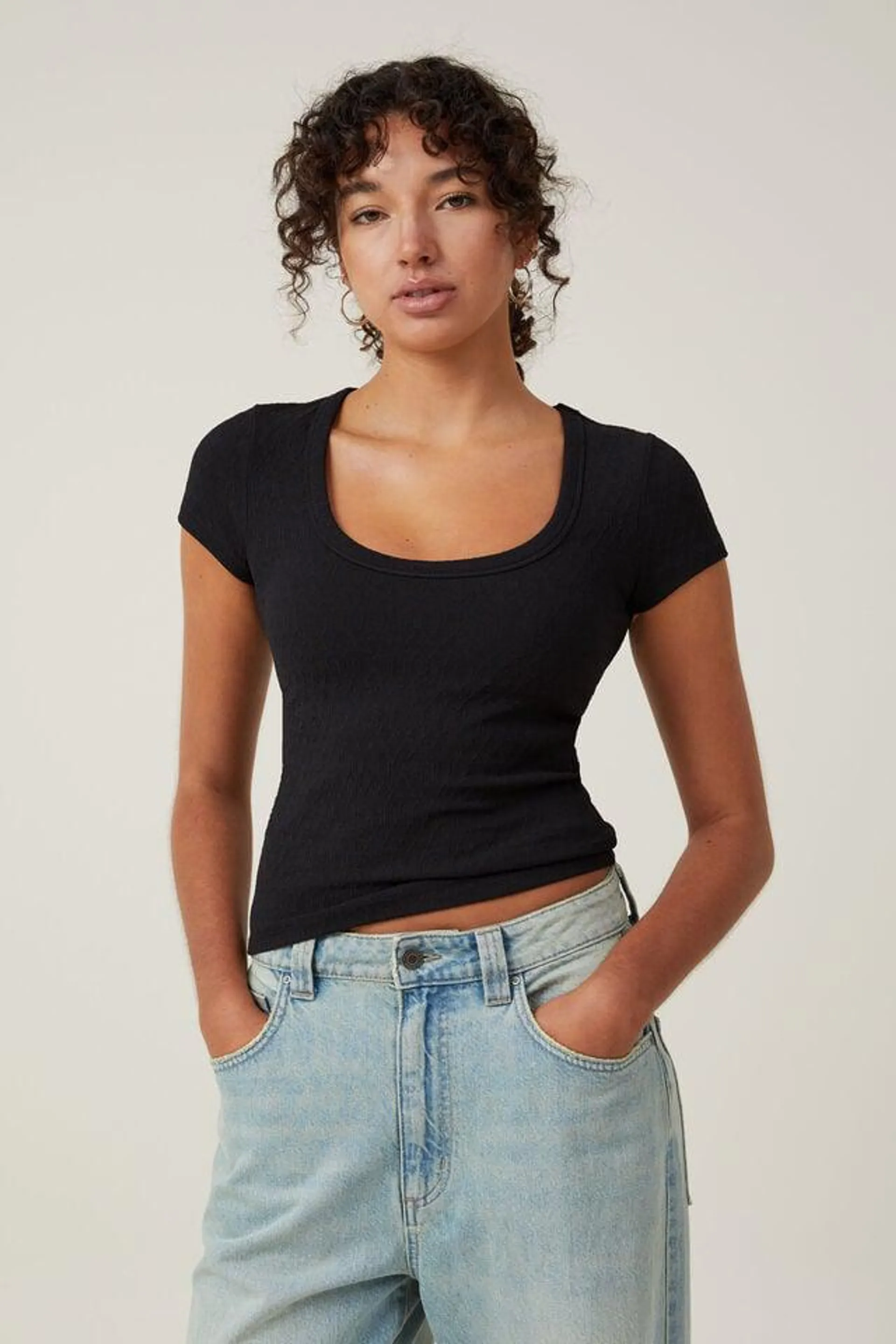 Tyla Scoop Neck Short Sleeve Top