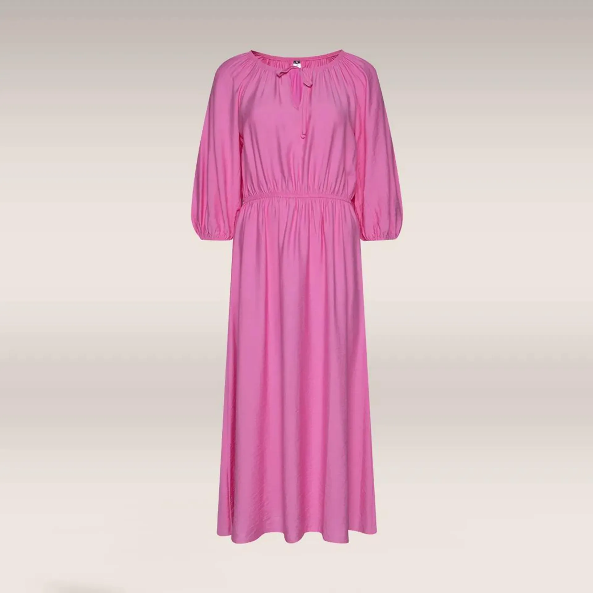 Three quarter sleeve dress pink