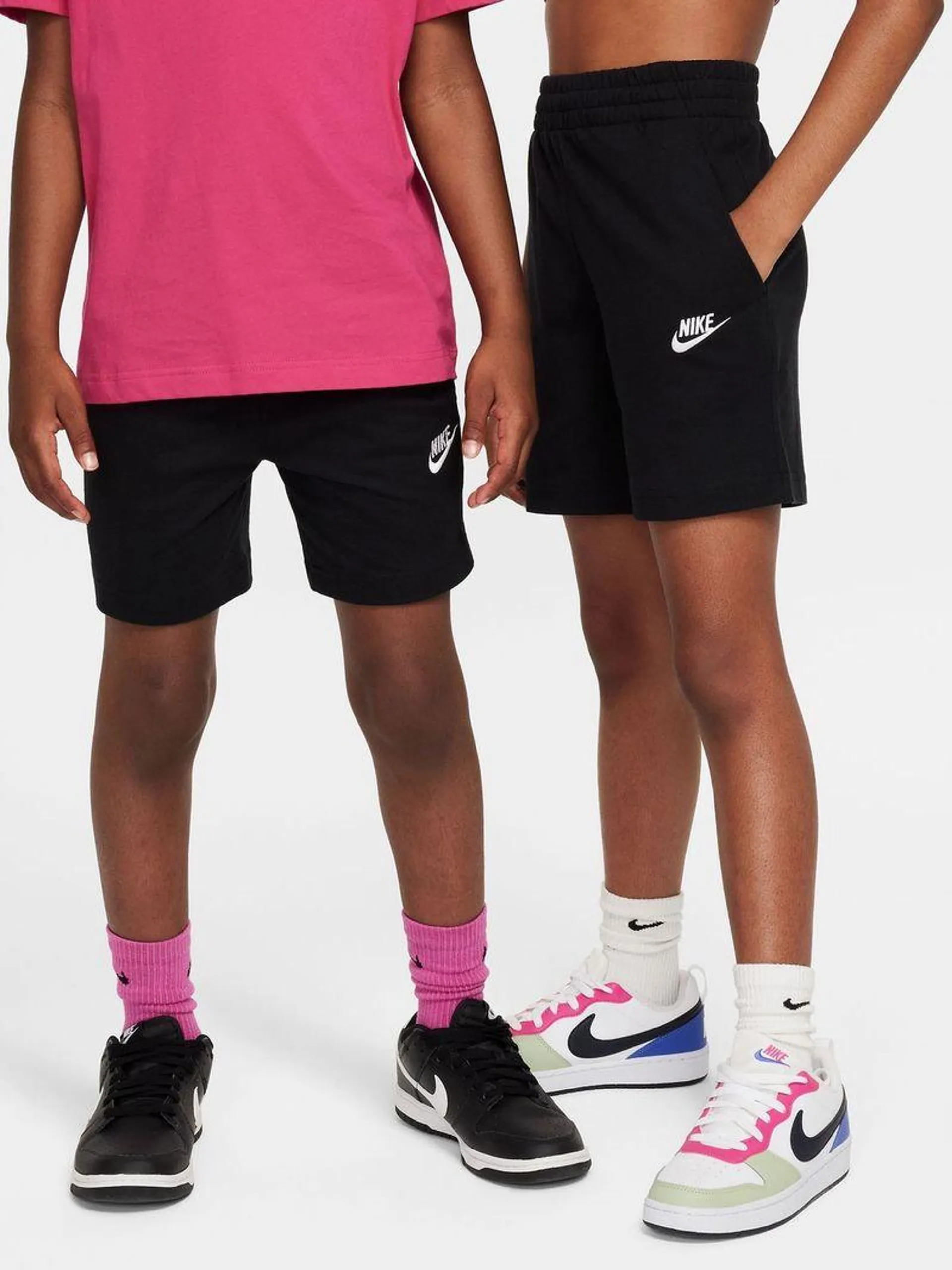 Nike Unisex Sportswear Club Black Shorts