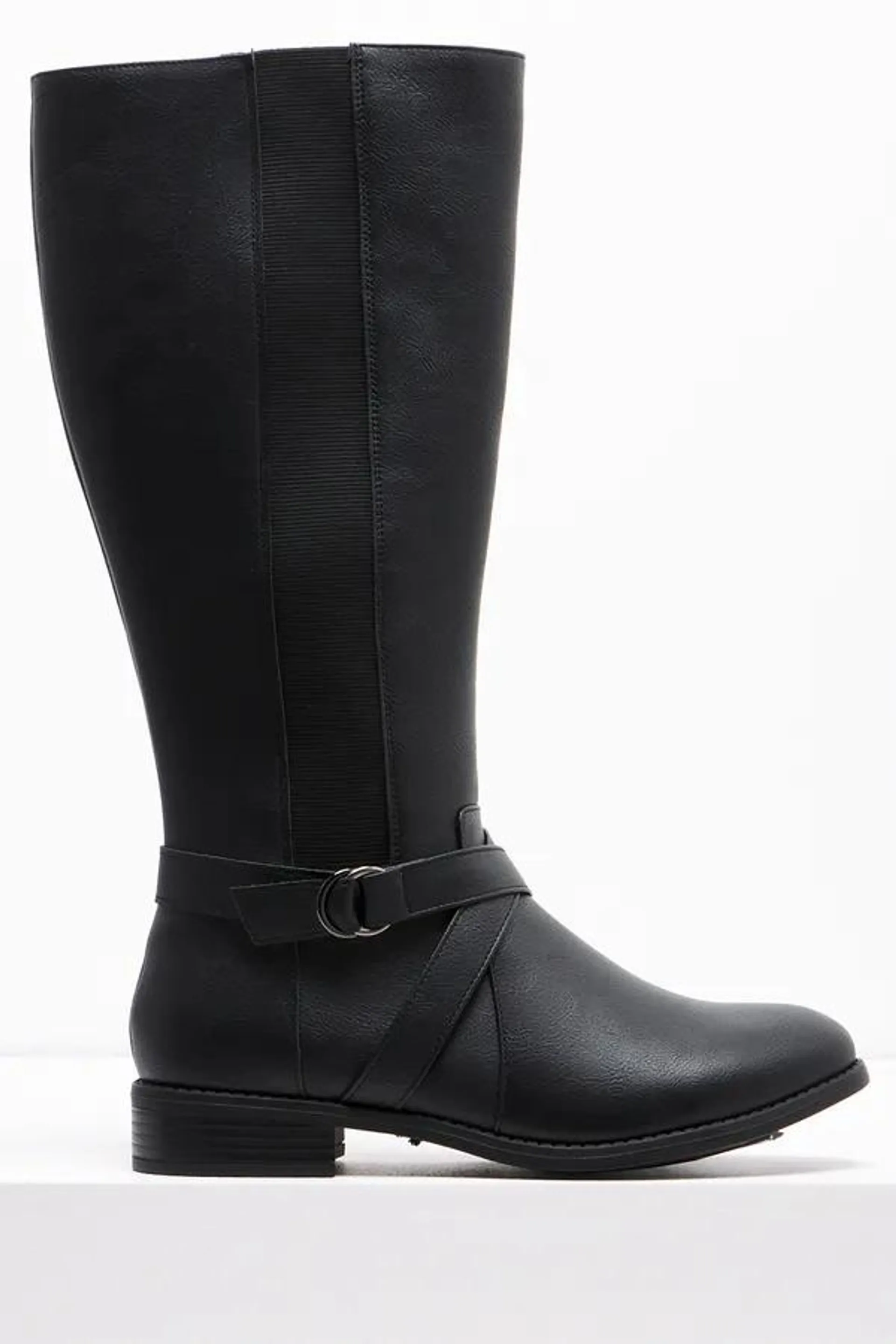 Boot black