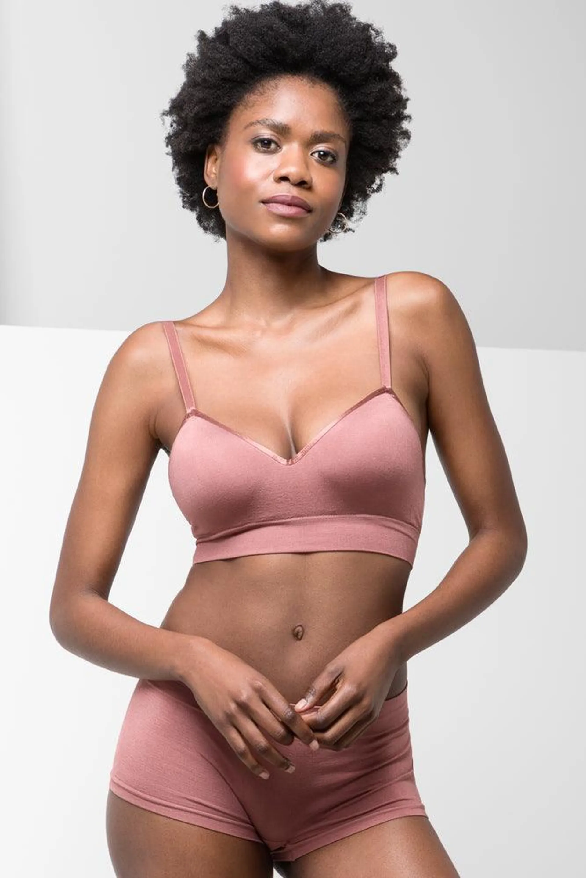 Seam-Free Bralette Pink