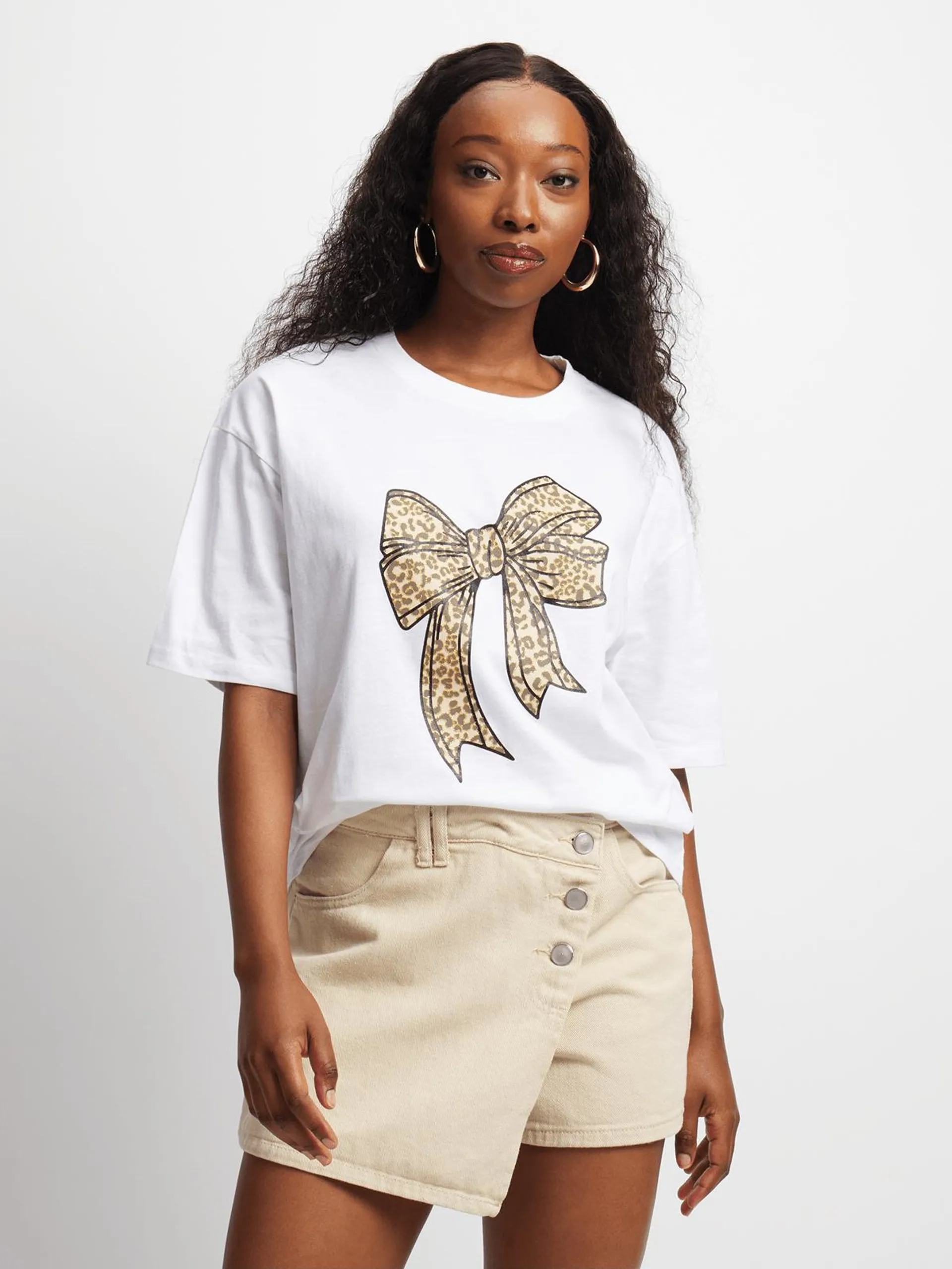 Jet Women's White Bow Graphic T-Shirt