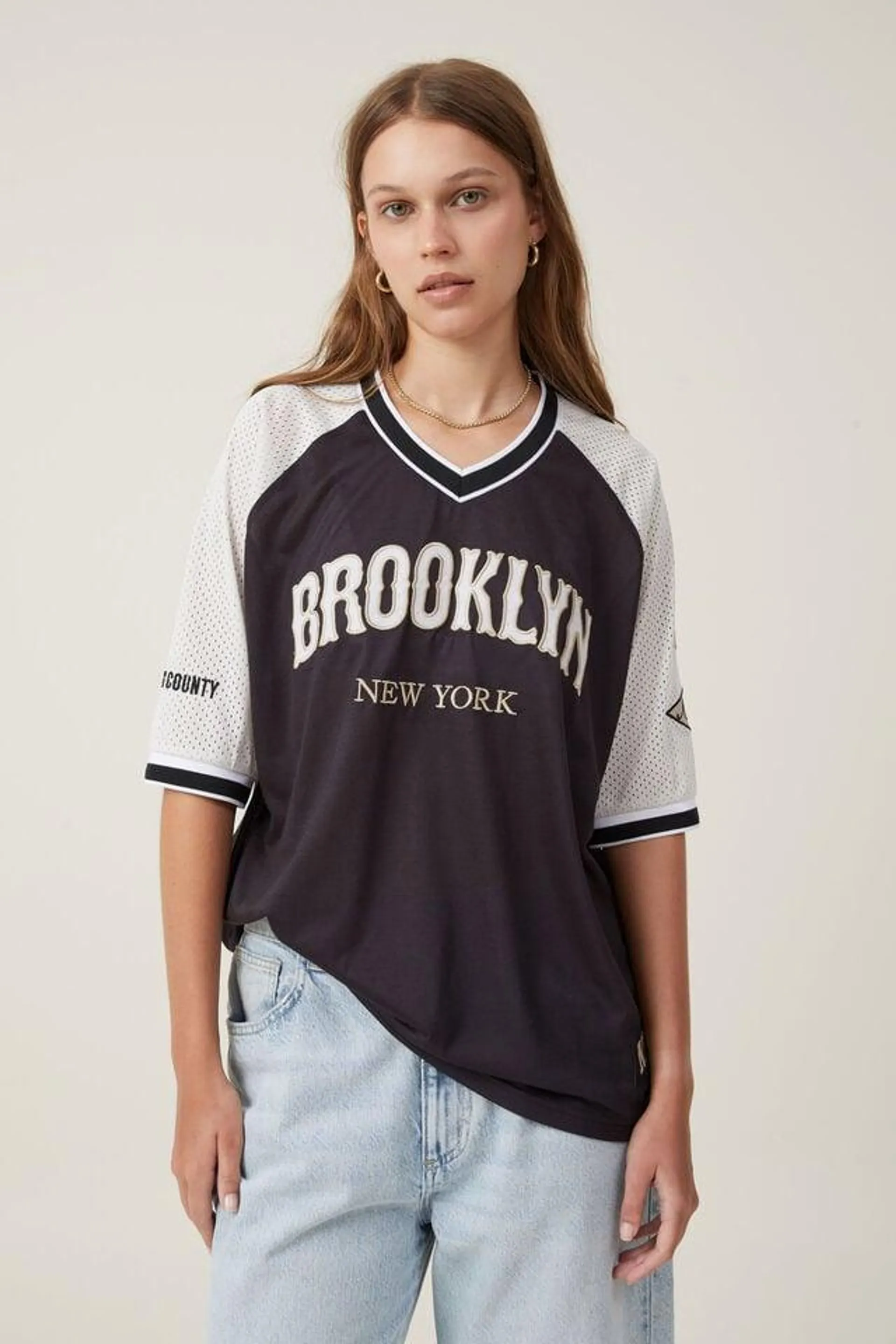 Oversized V Neck Raglan Jersey