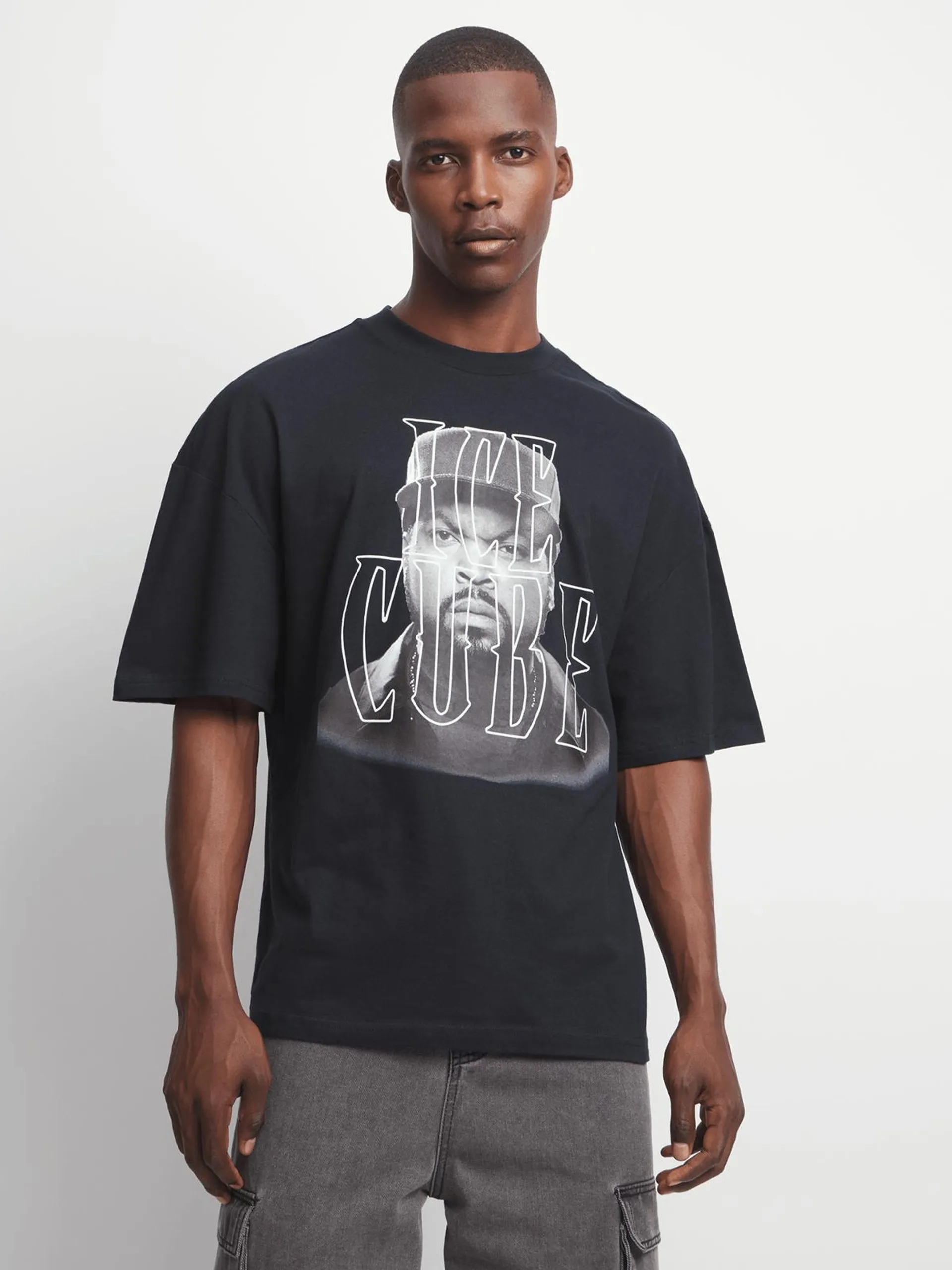 Jet Men's Black Ice Cube Graphic Tee