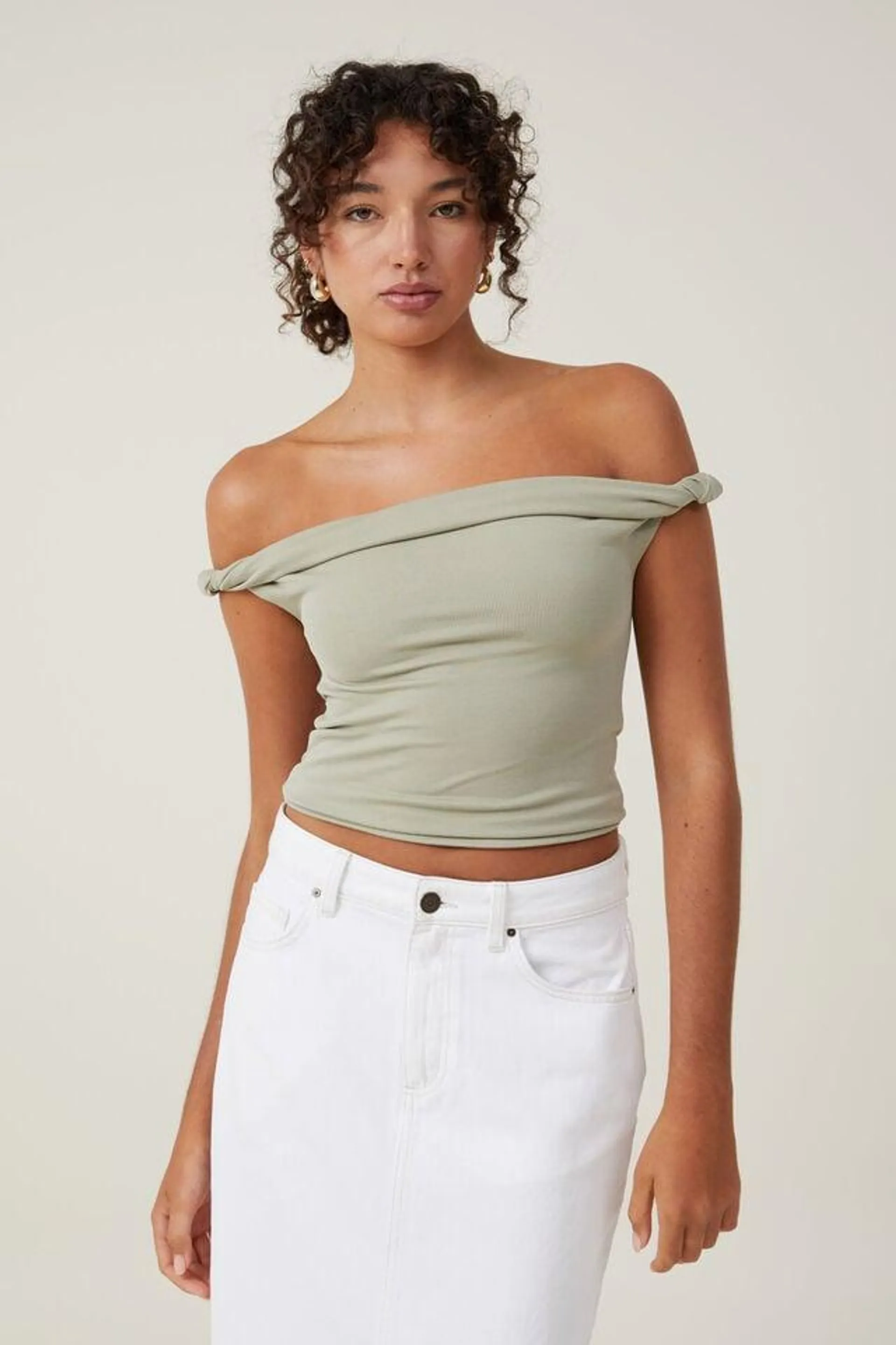 Phoebe Twist Short Sleeve Top