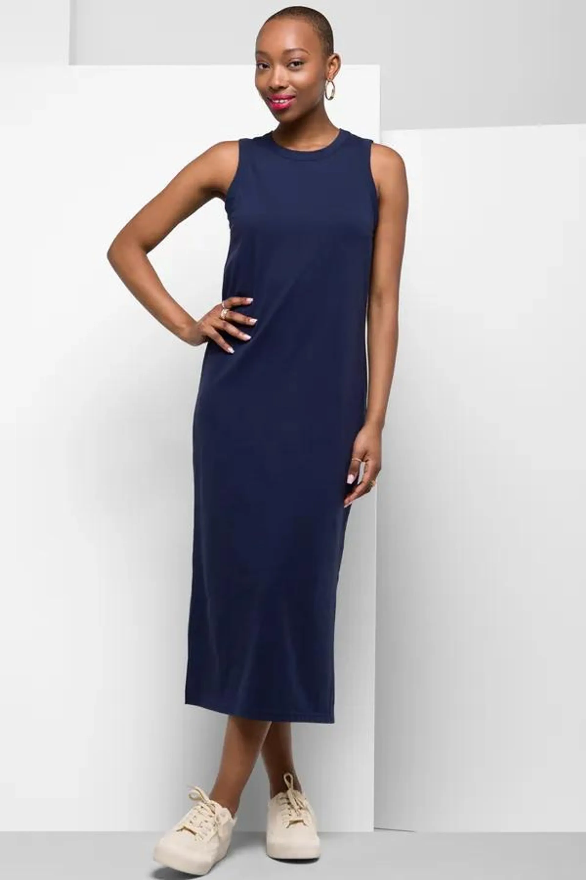 Sleeveless bodycon dress navy