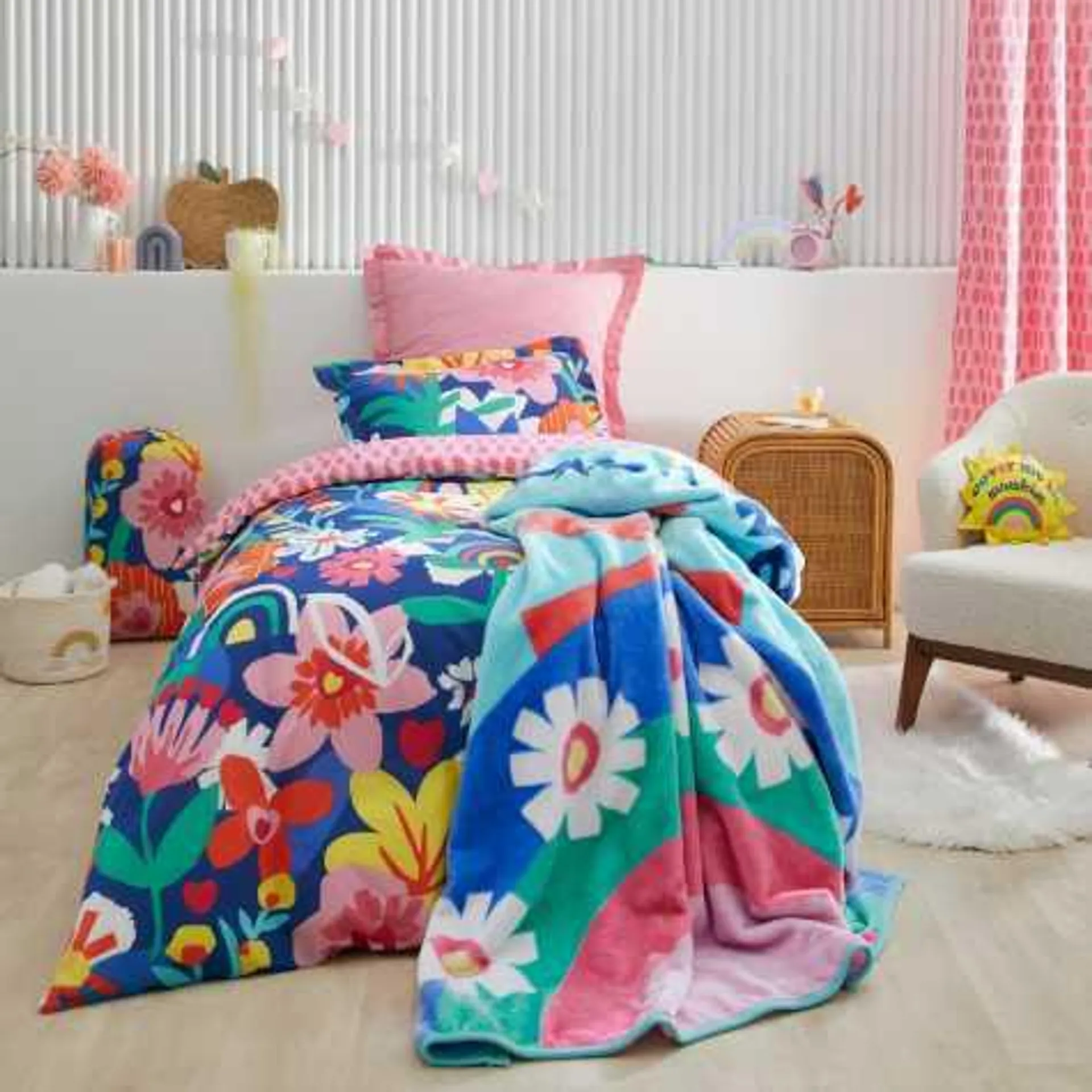 Cover Me in Sunshine Kids’ Bedding Sets