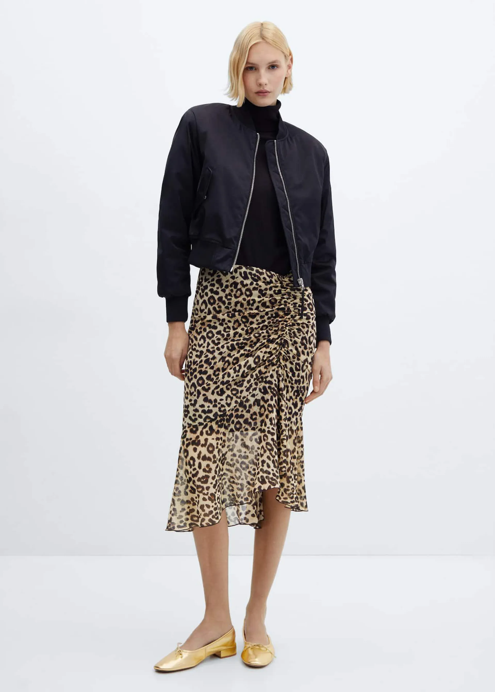 Leopard skirt with gathered detail