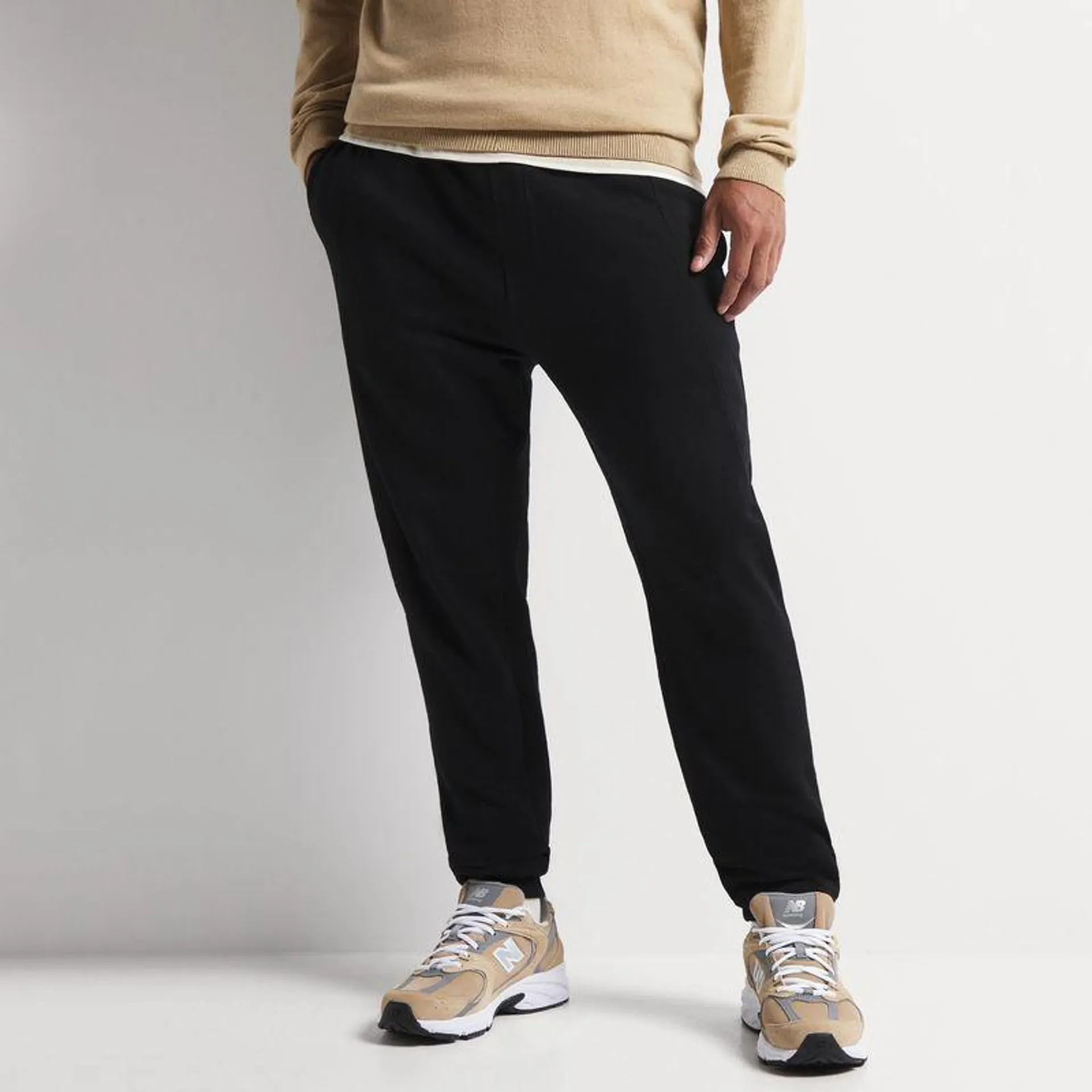 Men's Markham Core Knit Black Jogger