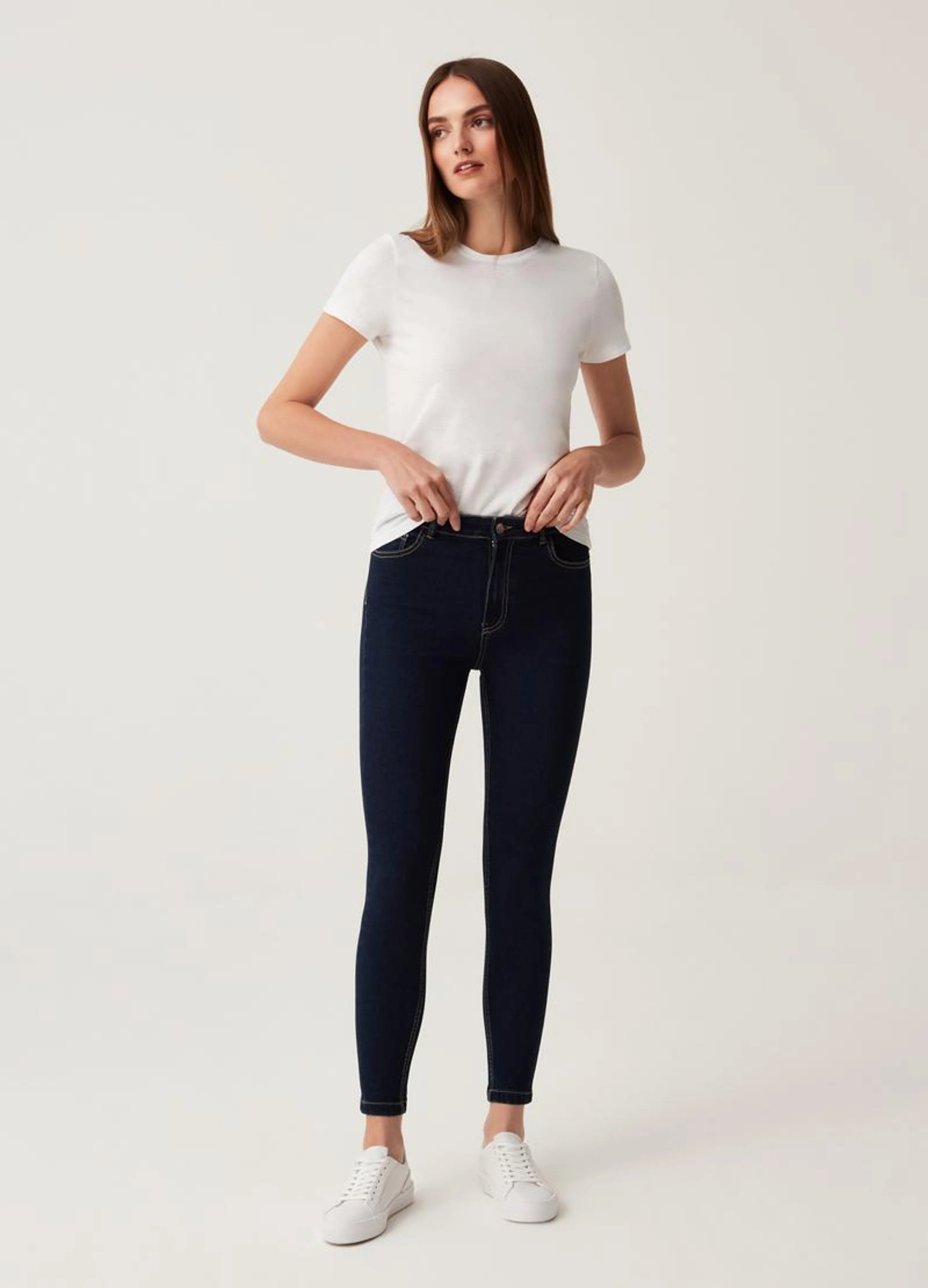 Skinny-fit stretch jeans