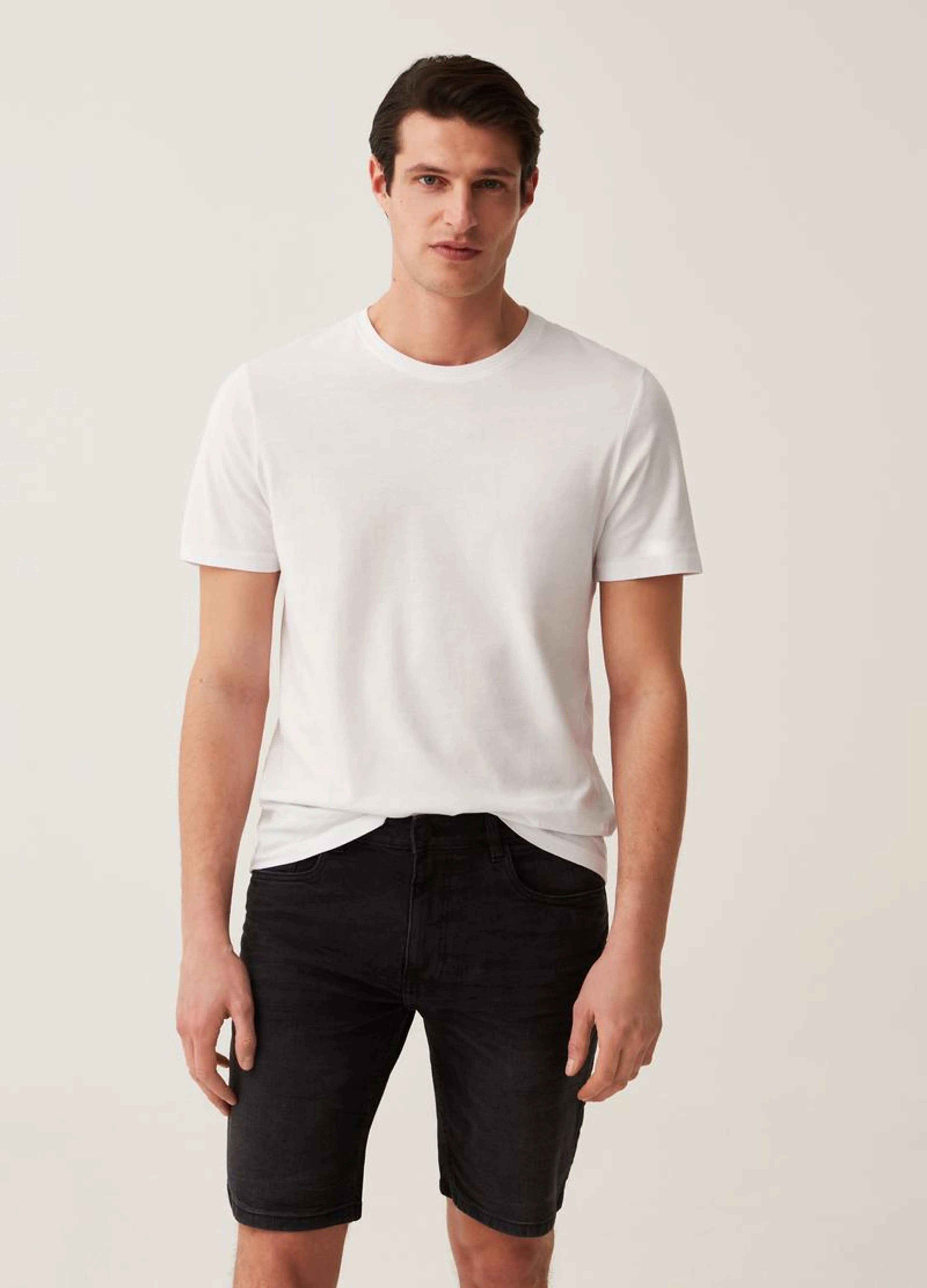 Regular-fit Bermuda shorts in denim with five pockets
