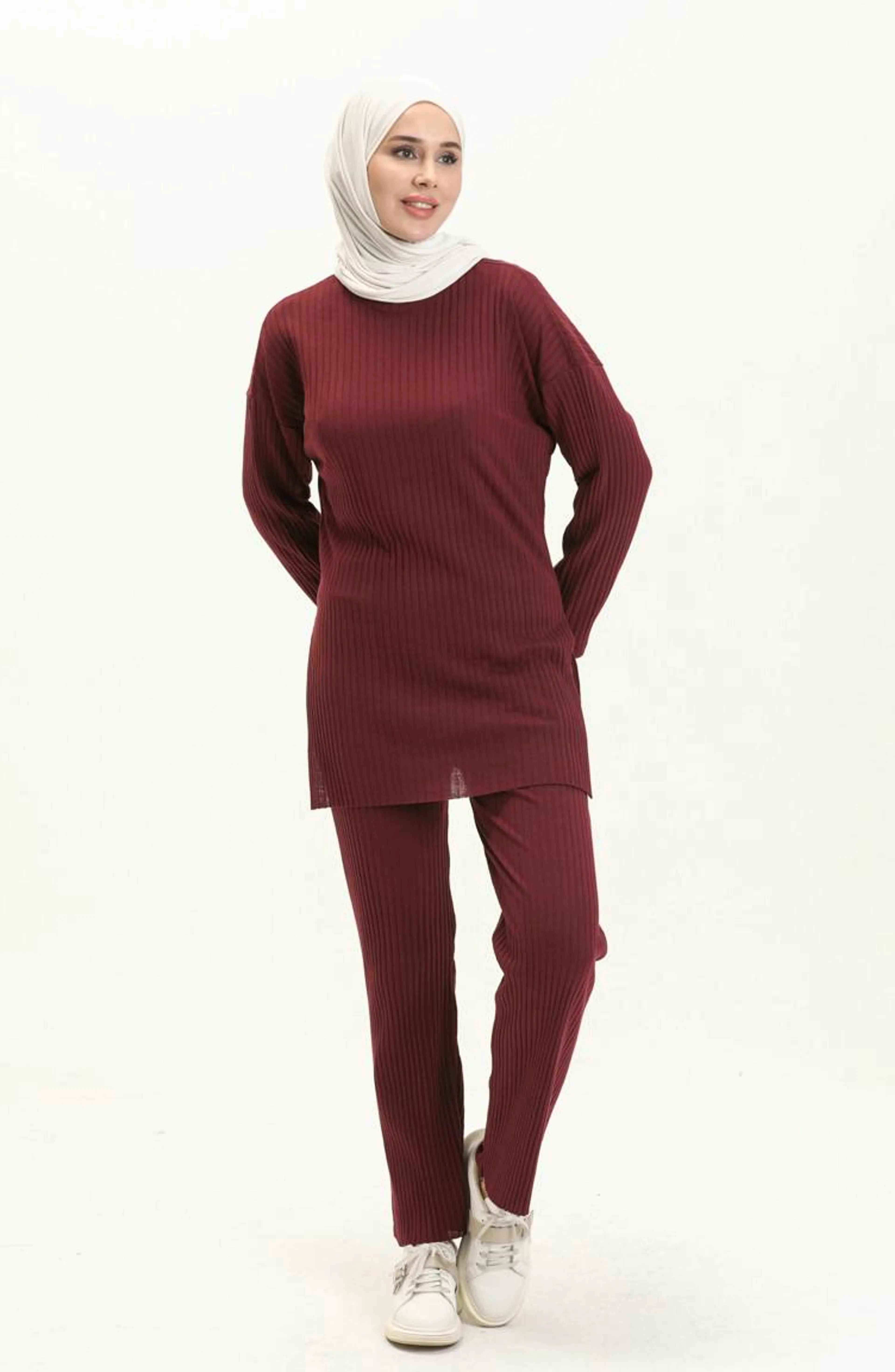 Knitted Camisole Suit 2106200 Claret Red 2106200